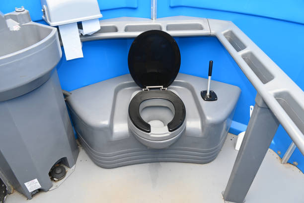 Portable Toilet Options We Offer in Wanatah, IN